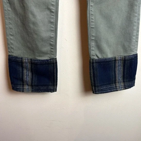 Driftwood Pants Colette Roads End Flannel Cuffs Green Jeans Women’s Size 28 - Picture 4 of 15